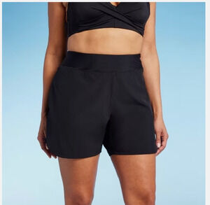 NWT Black Sz Medium (10-12) Built In Briefs Swim Short 5" Inseam Lands' End